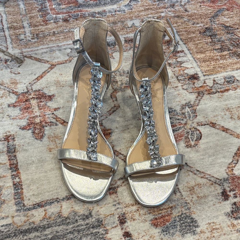 Jewel Badgley Mischka Silver Jeweled T-Strap Heels